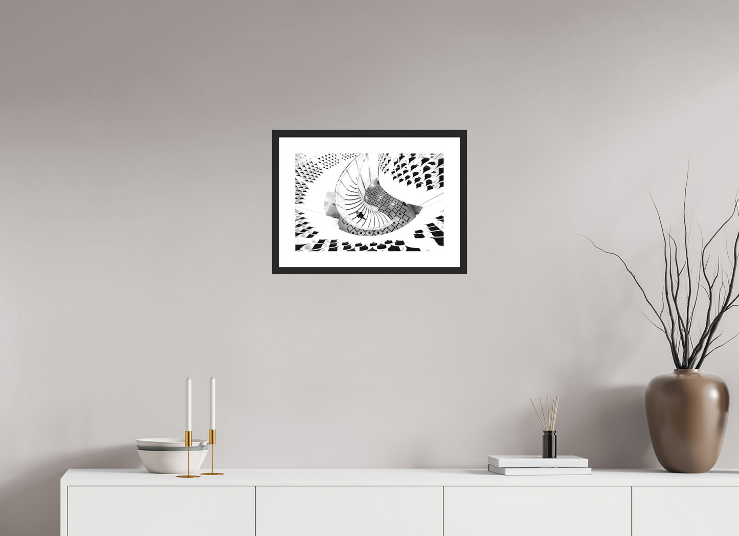 45 x 30 cm, Hahnemühle Photo Rag, Frame 20mm black, Passepartout white, Front glass matt MAGIC - WOMAN AND STAIRS II - London