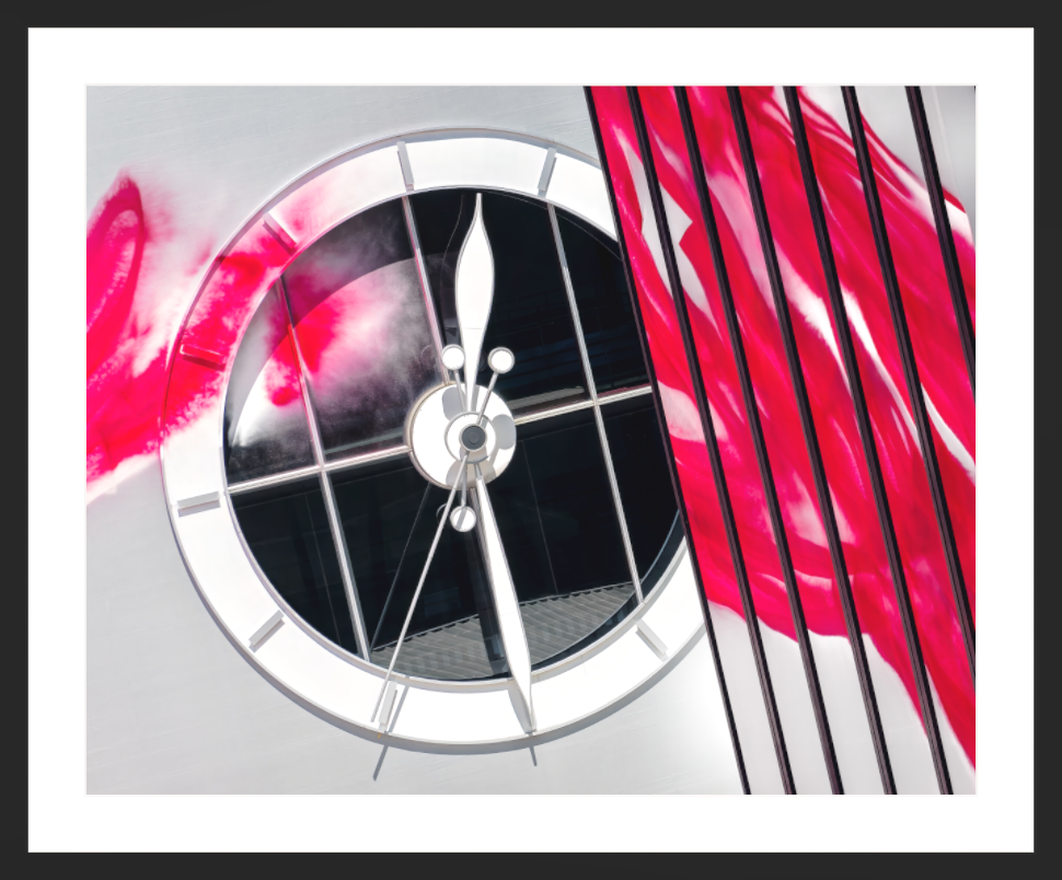 Main image VIBRANT - TIME FLOWS - Basel