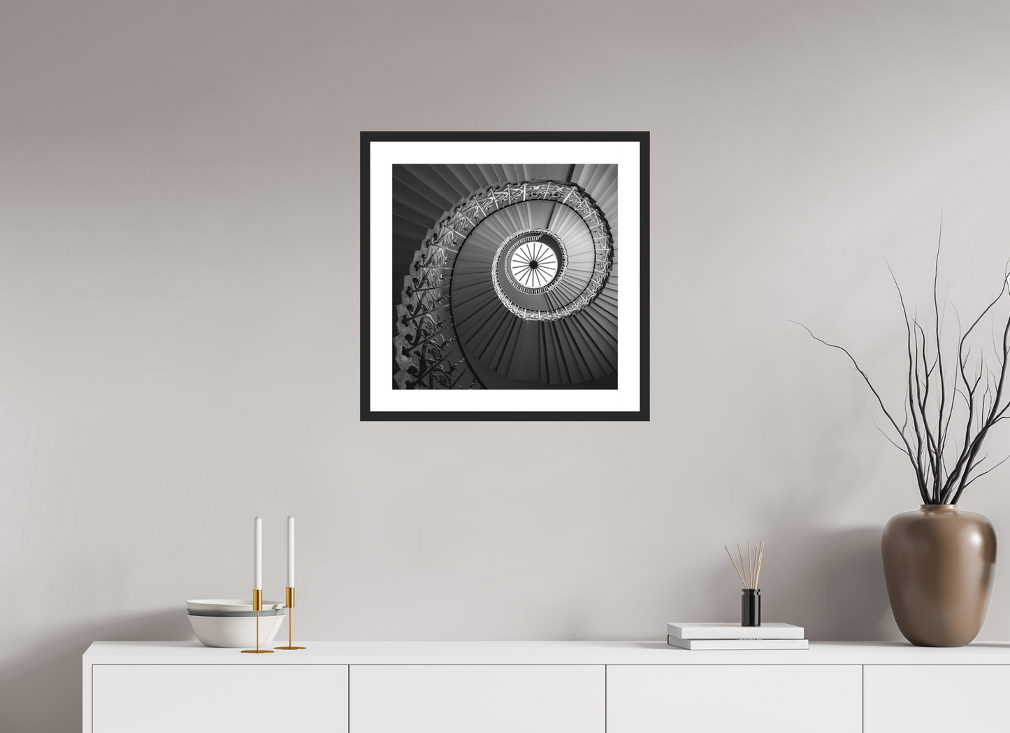 50 x 50 cm, Hahnemühle Photo Rag, Frame 20mm black, Passepartout white, Front glass matt POETRY - EYE OF A DRAGON - London